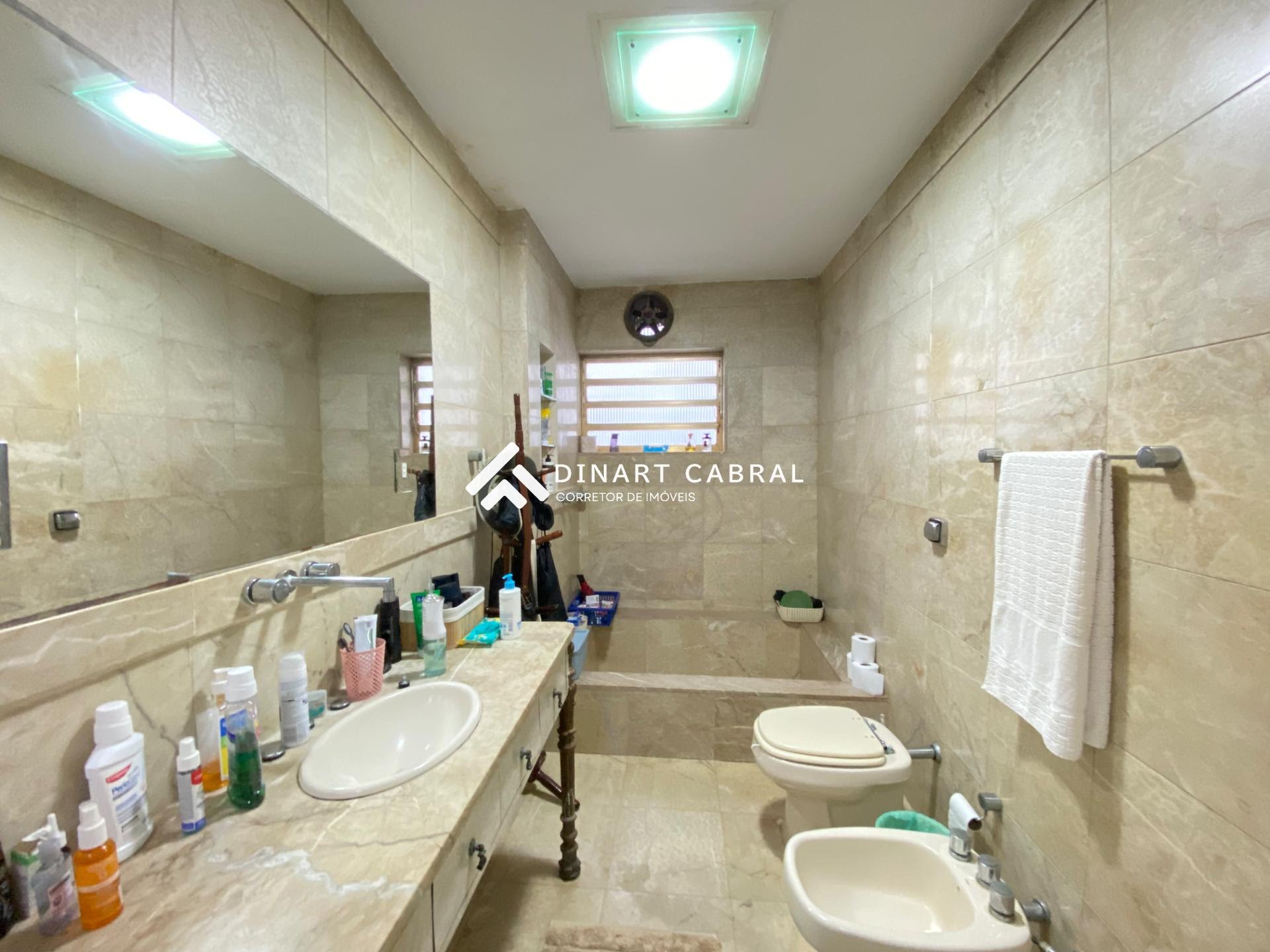 Apartamento à venda com 4 quartos, 4 banheiros, 1 vaga e 248m² no Copacabana, Rio de Janeiro (RJ) — foto 13 de 30