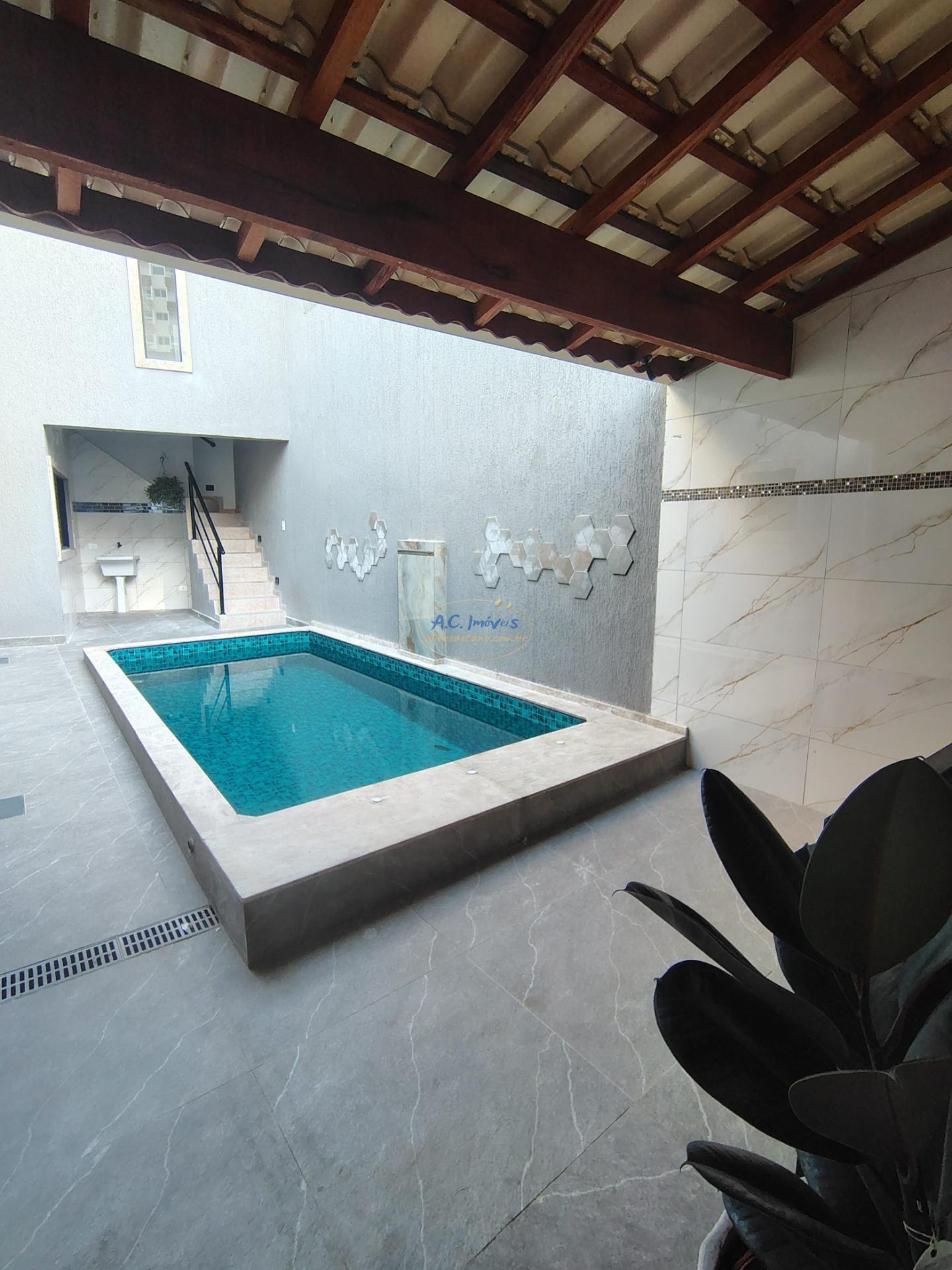 Casa à venda com 3 quartos, 2 suítes, 2 vagas e 157m² no Vila Caiçara, Praia Grande (SP) — foto 19 de 30