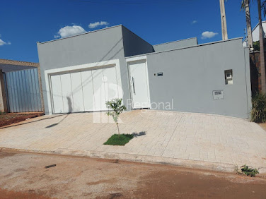 Casa em Athenas Paulista 1  -  Jaboticabal