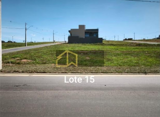 Lote / Terreno em Jardins Versalhes  -  Aparecida de Goiânia
