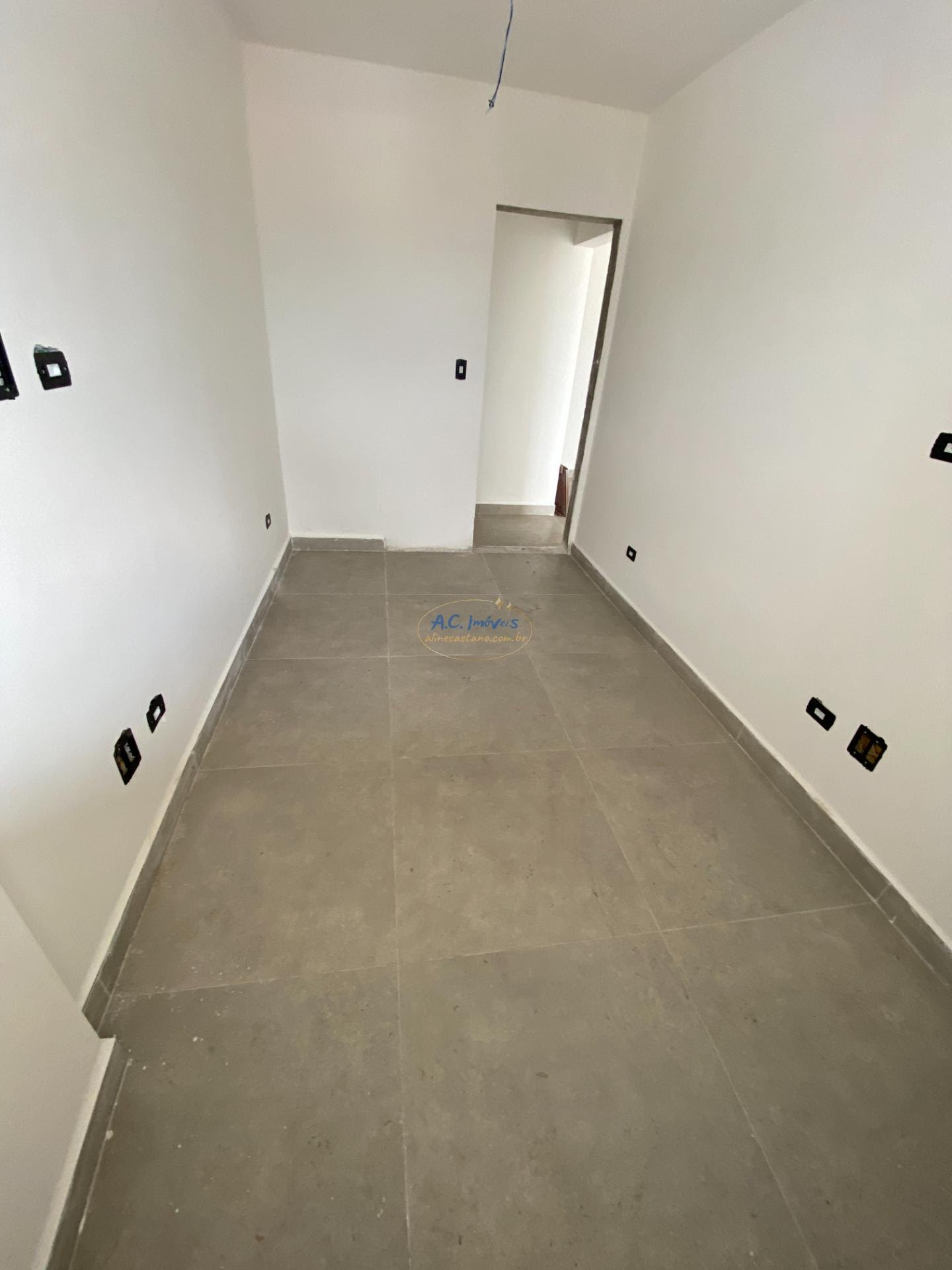 Apartamento à venda com 1 quarto, 1 banheiro, 1 vaga e 46m² no Aviação, Praia Grande (SP) — foto 3 de 17
