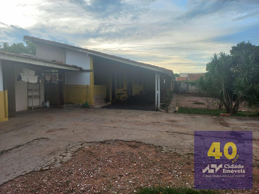 Venda Imóvel com uma casa com 1 suíte, R$ 700.000,00!