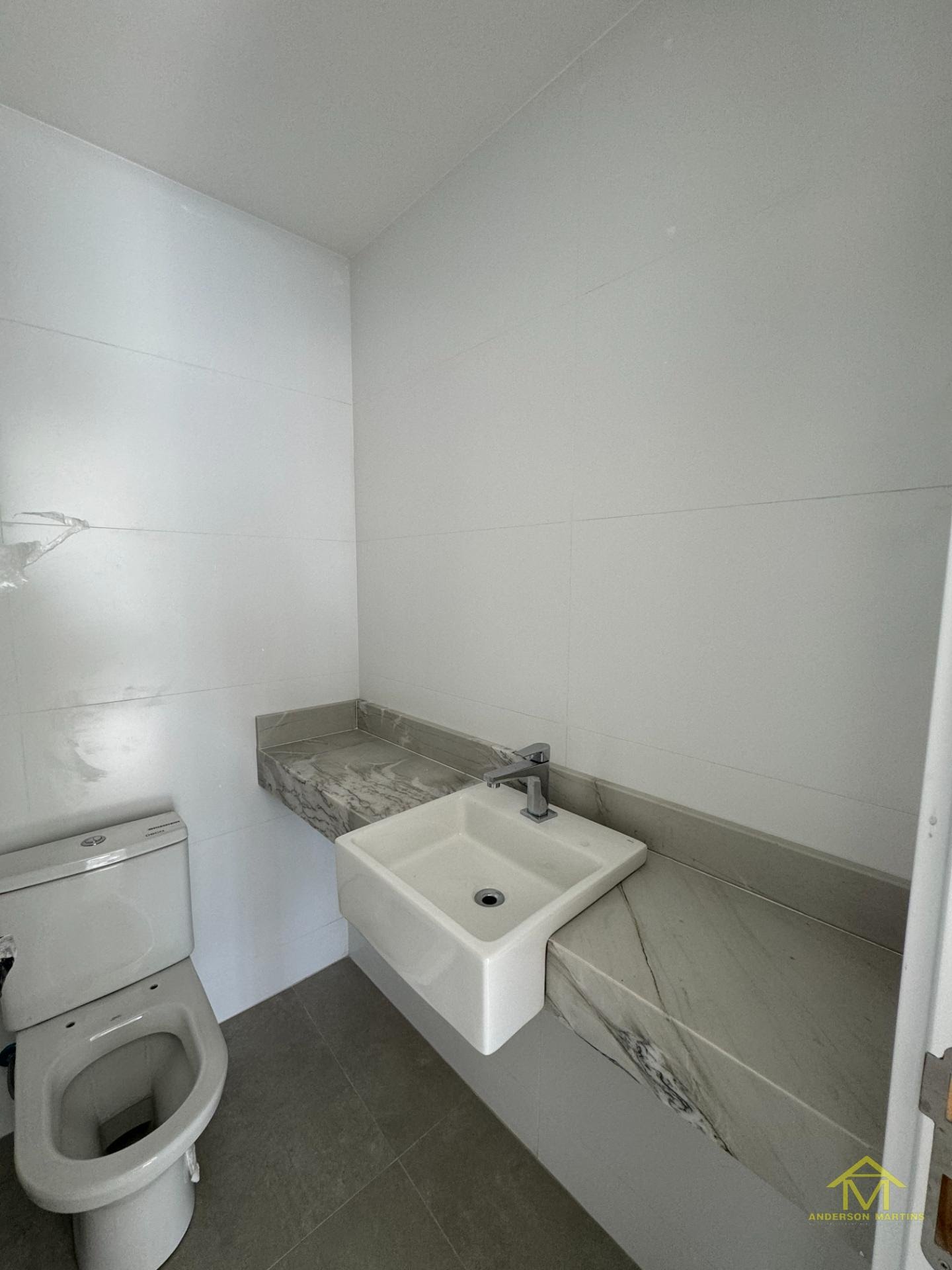 Apartamento à venda com 4 quartos, 6 banheiros, 4 vagas e 217m² no Praia do Canto, Vitória (ES) — foto 9 de 20