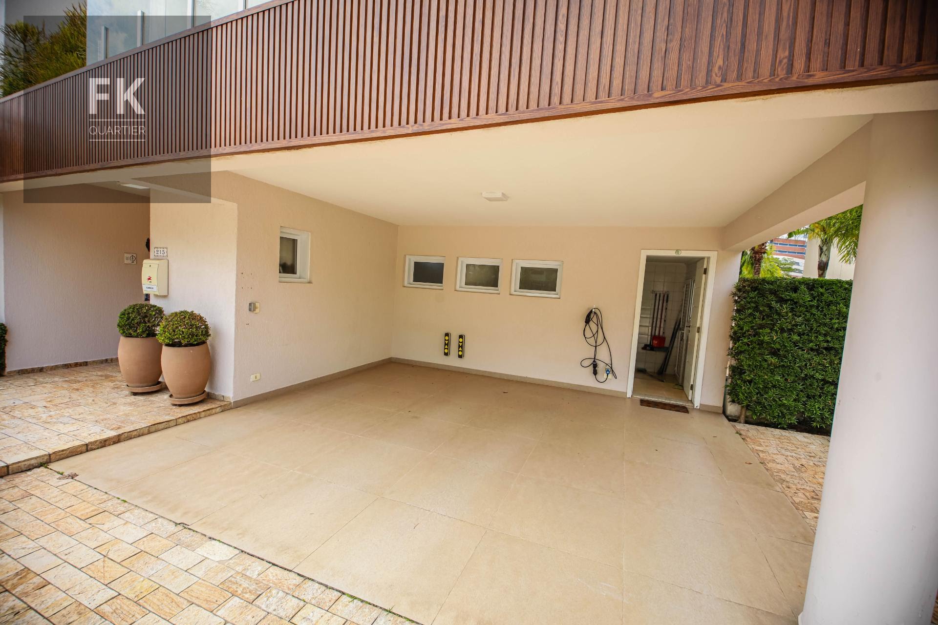 Casa para alugar com 4 quartos, 4 suítes e 518m² no Residencial Tambore III, Santana de Parnaíba (SP) — foto 6 de 30