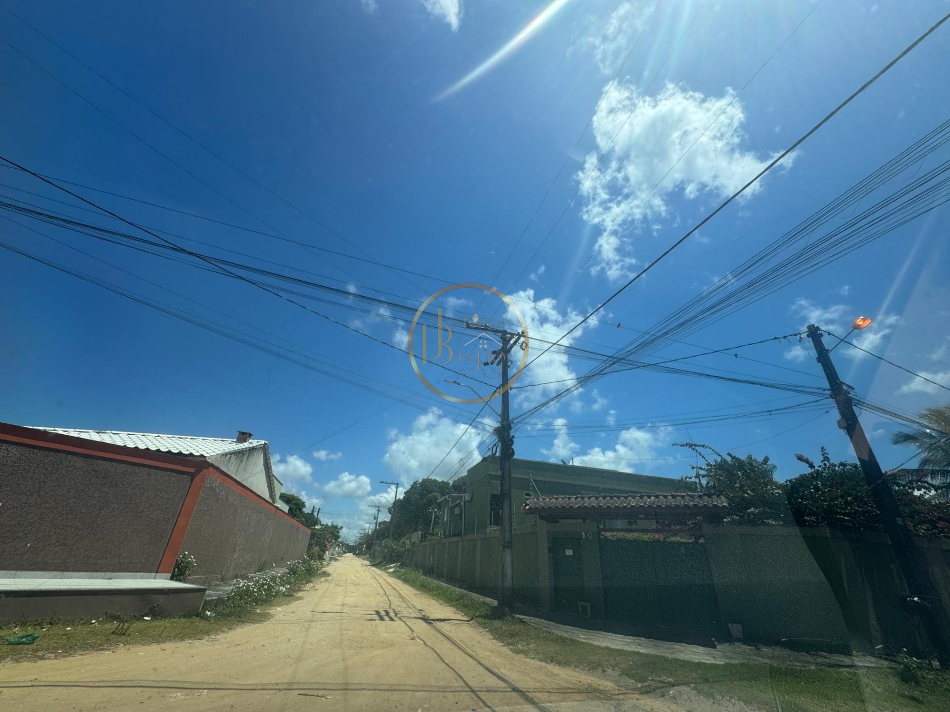 Terreno à venda com 600m² de terreno no Village 1, Porto Seguro — foto principal