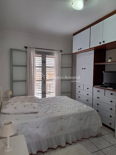 Casa, 4 quartos, 230 m² - Foto 9