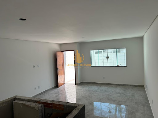 Casa à venda em Vila Vitória, Santo André | 3 dorms, suíte