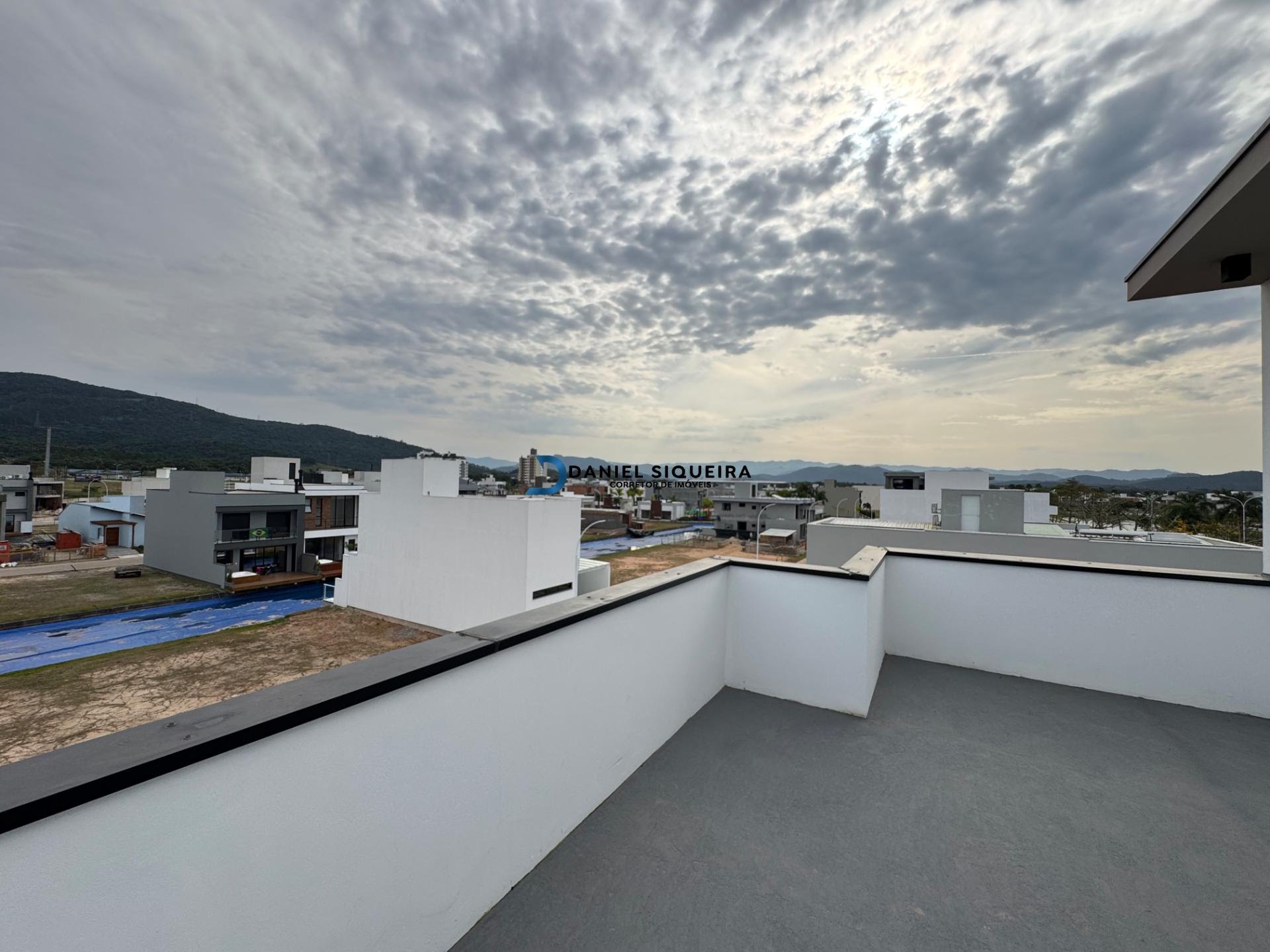 Casa à venda com 4 quartos, 4 suítes, 4 vagas e 200m² no Bairro Deltaville, Biguaçu (SC) — foto 30 de 30