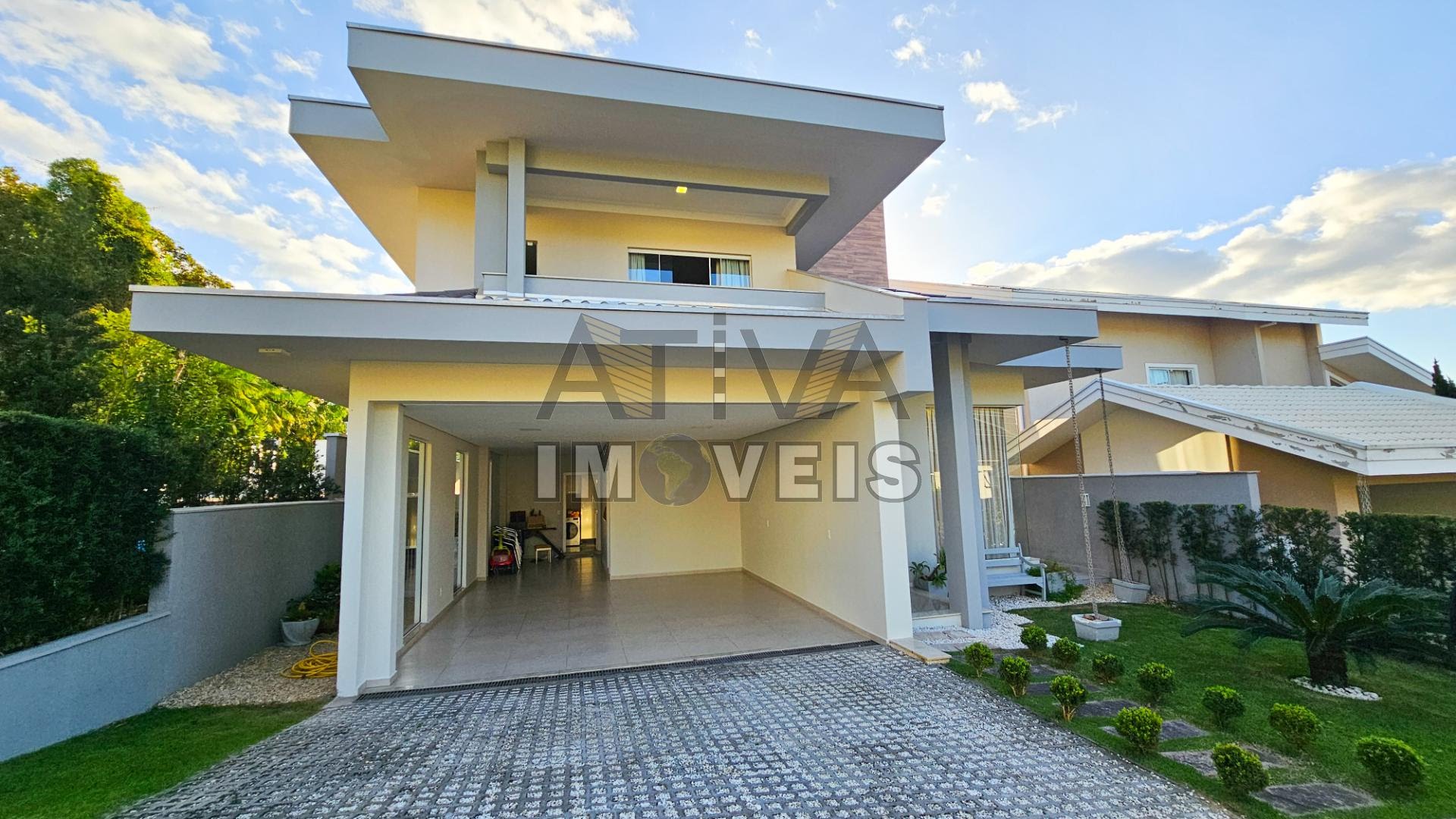 Frente Casa
