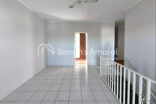 Casa, 3 quartos, 277 m² - Foto 1