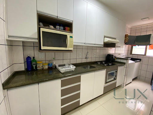 Apartamento em Meia Praia FRENTE MAR  -  Itapema