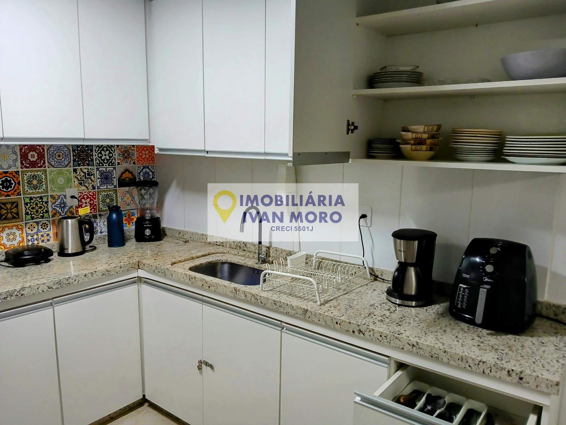 Casa à venda com 3 quartos, 1 suíte, 2 vagas e 147m² no Daniela, Florianópolis (SC) — foto 10 de 19