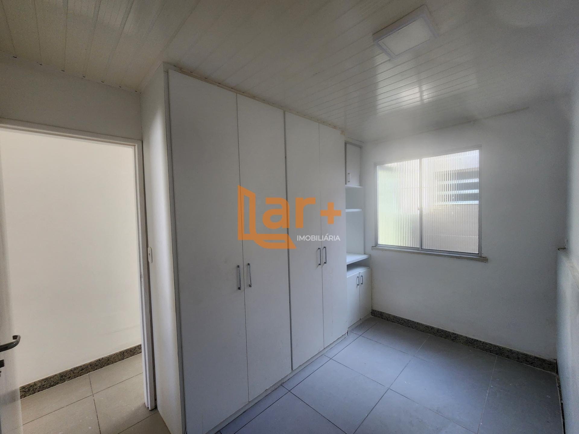 Casa à venda com 2 quartos, 1 suíte, 5 vagas e 200m² no Santa Maria, Aracaju (SE) — foto 4 de 16
