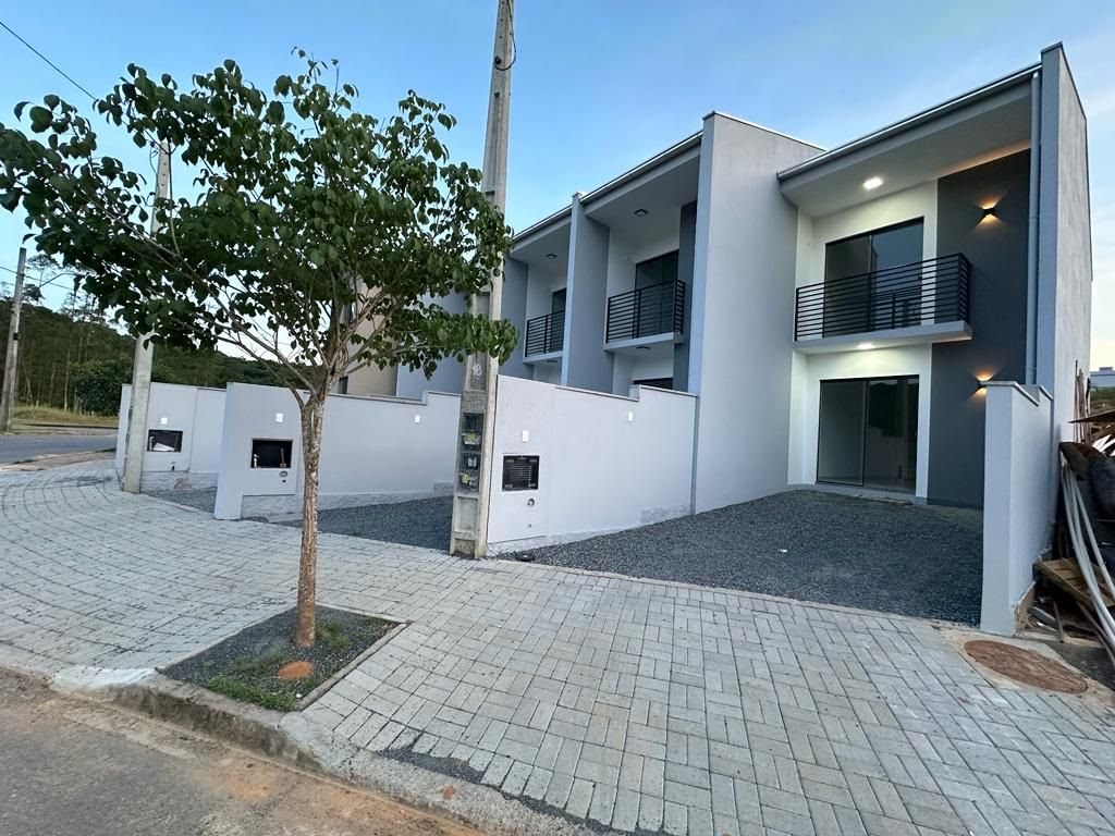 Casa à venda com 2 quartos, 2 banheiros, 2 vagas e 60m² no Itoupava Central, Blumenau (SC) — foto 2 de 28