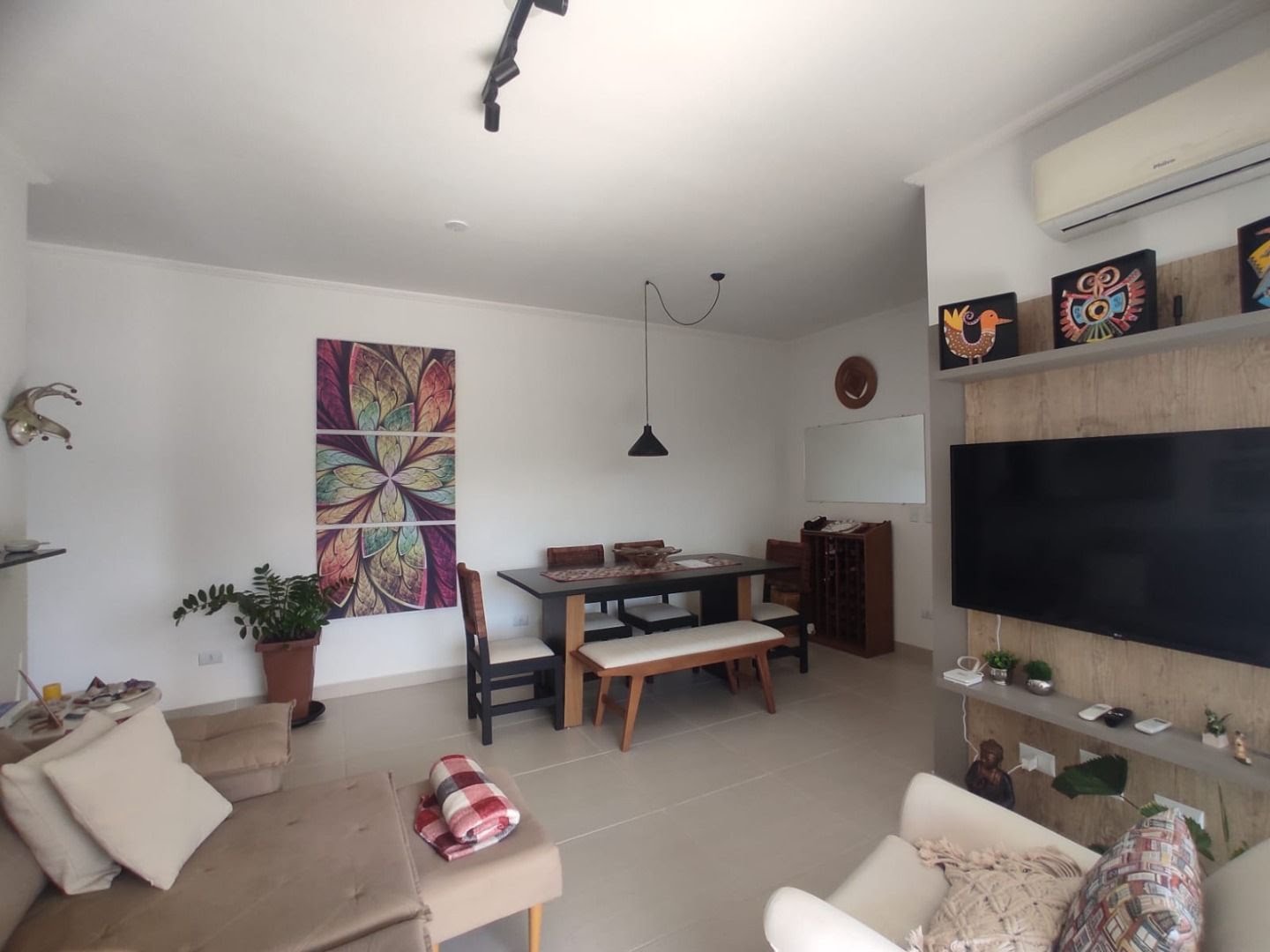 Apartamento à venda com 3 quartos, 2 banheiros, 2 vagas e 117m² no Centro, Ubatuba (SP) — foto 2 de 15