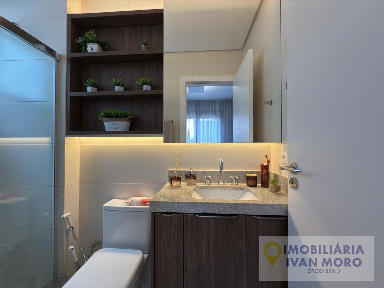 Apartamento à venda com 3 quartos, 1 suíte, 2 vagas e 89m² no Cachoeira do Bom Jesus, Florianópolis (SC) — foto 22 de 30