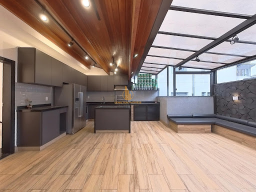 Cobertura à Venda em Vila Bastos, Santo André, 100m², 2 Suítes