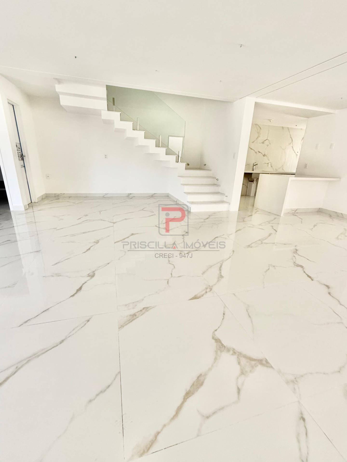 Casa à venda com 3 quartos, 3 suítes, 2 vagas e 177m² no Intermares, Cabedelo (PB) — foto 4 de 30