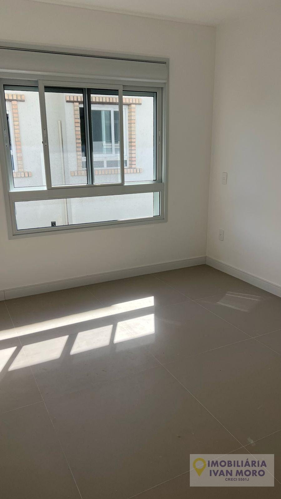Casa à venda com 4 quartos, 4 suítes, 2 vagas e 217m² no Jurerê, Florianópolis (SC) — foto 22 de 25