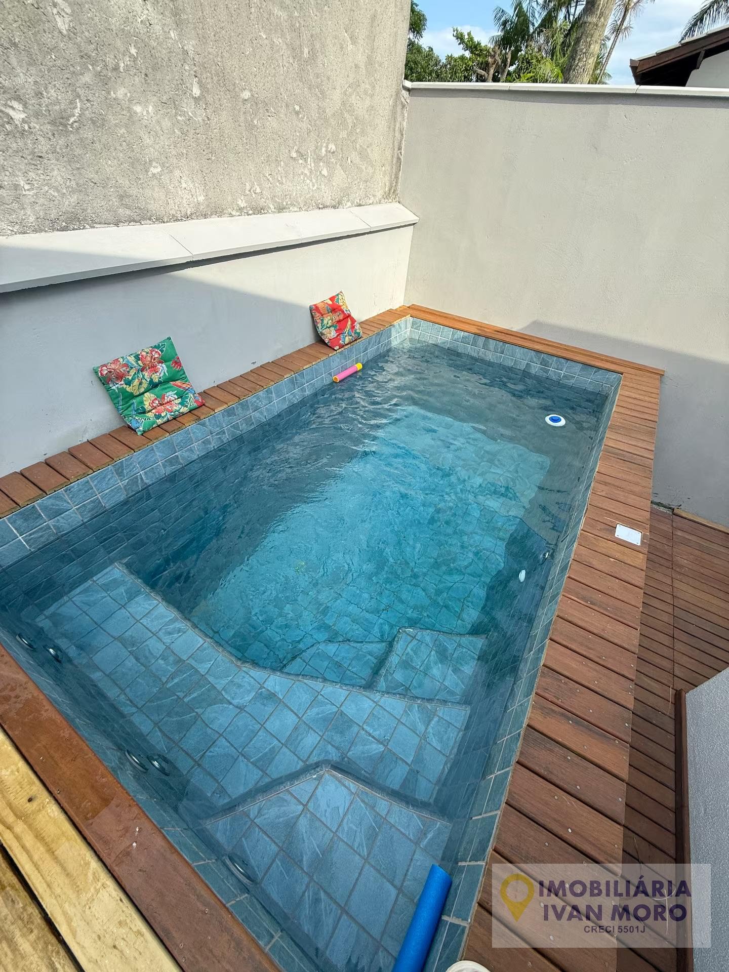 Casa à venda com 3 quartos, 1 suíte, 2 vagas e 160m² no Daniela, Florianópolis (SC) — foto 17 de 30