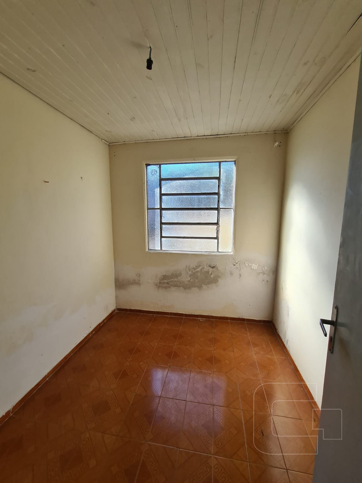 Casa à venda com 4 quartos, 1 banheiro e 100m² no Nucleo Habitacional Dom Romeu Alberti, Apucarana (PR) — foto 8 de 15