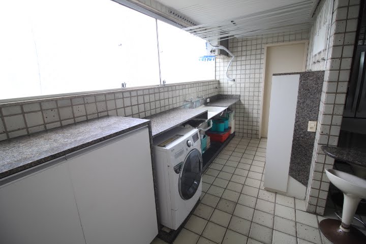Apartamento à venda com 4 quartos, 3 suítes, 3 vagas e 222m² no Parnamirim, Recife (PE) — foto 29 de 30