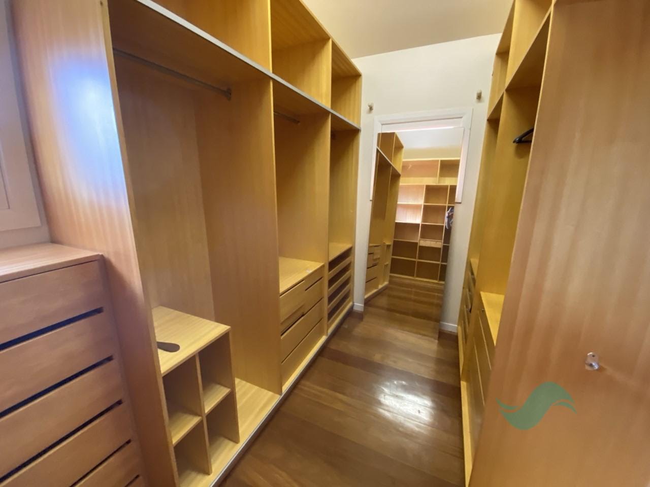 Casa à venda com 3 quartos, 3 suítes, 2 vagas e 492m² no Jurerê, Florianópolis (SC) — foto 17 de 23