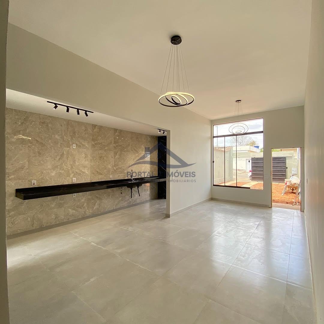 Casa à venda com 2 quartos, 1 suíte, 2 vagas e 100m² no Progresso, Sete Lagoas (MG) — foto 5 de 14