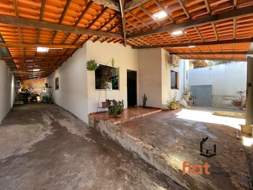 Casa à venda no bairro Papa João Paulo XXII em Pará de Minas com 3 quartos e 58m²