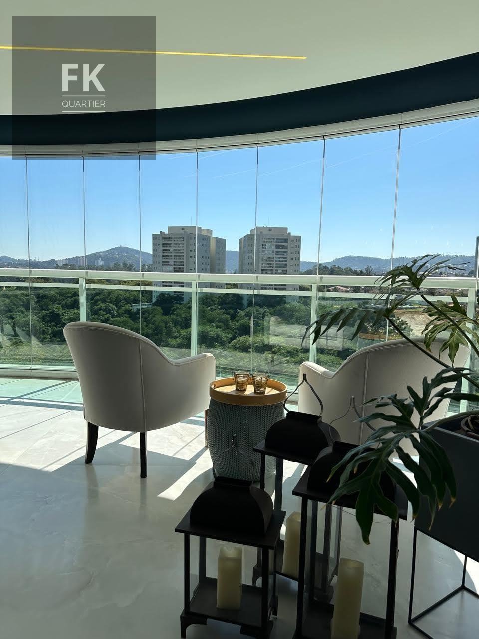 Apartamento à venda com 4 quartos, 4 suítes, 4 vagas e 260m² no Alphaville Empresarial, Barueri (SP) — foto 2 de 23