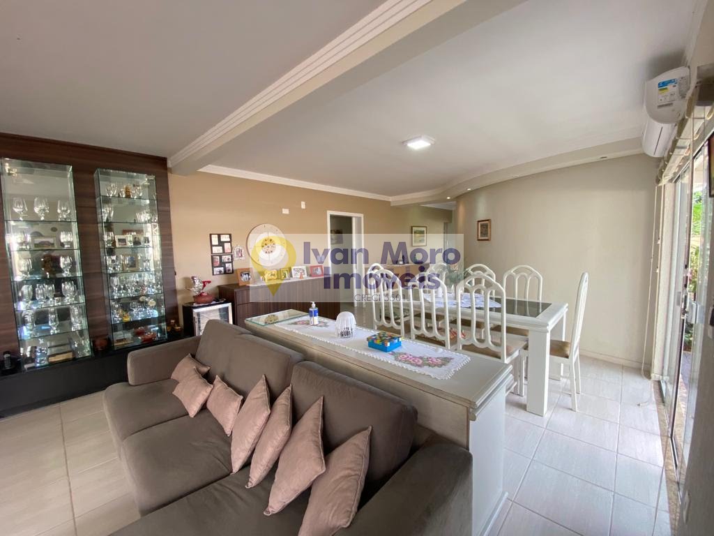 Casa à venda com 3 quartos, 3 suítes, 2 vagas e 204m² no Cachoeira do Bom Jesus, Florianópolis (SC) — foto 9 de 27