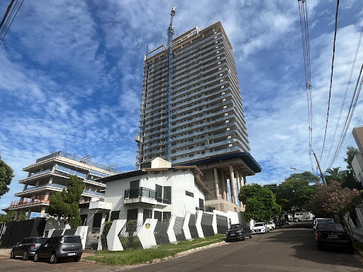 Apartamento em Jardim dos Estados  -  Campo Grande