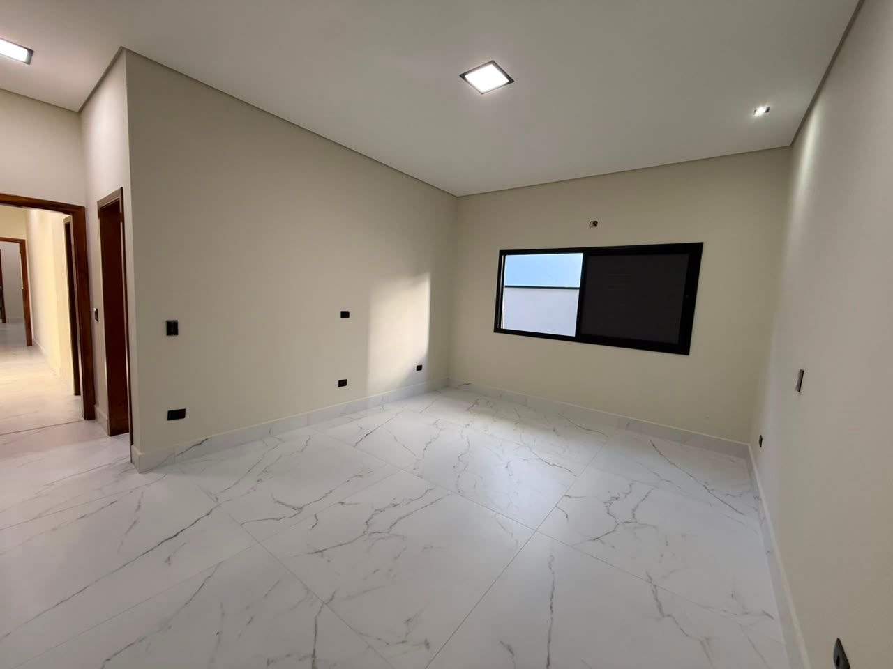 Casa à venda com 3 quartos e 285m² no Jardim Carolina, Ubatuba (SP) — foto 10 de 22