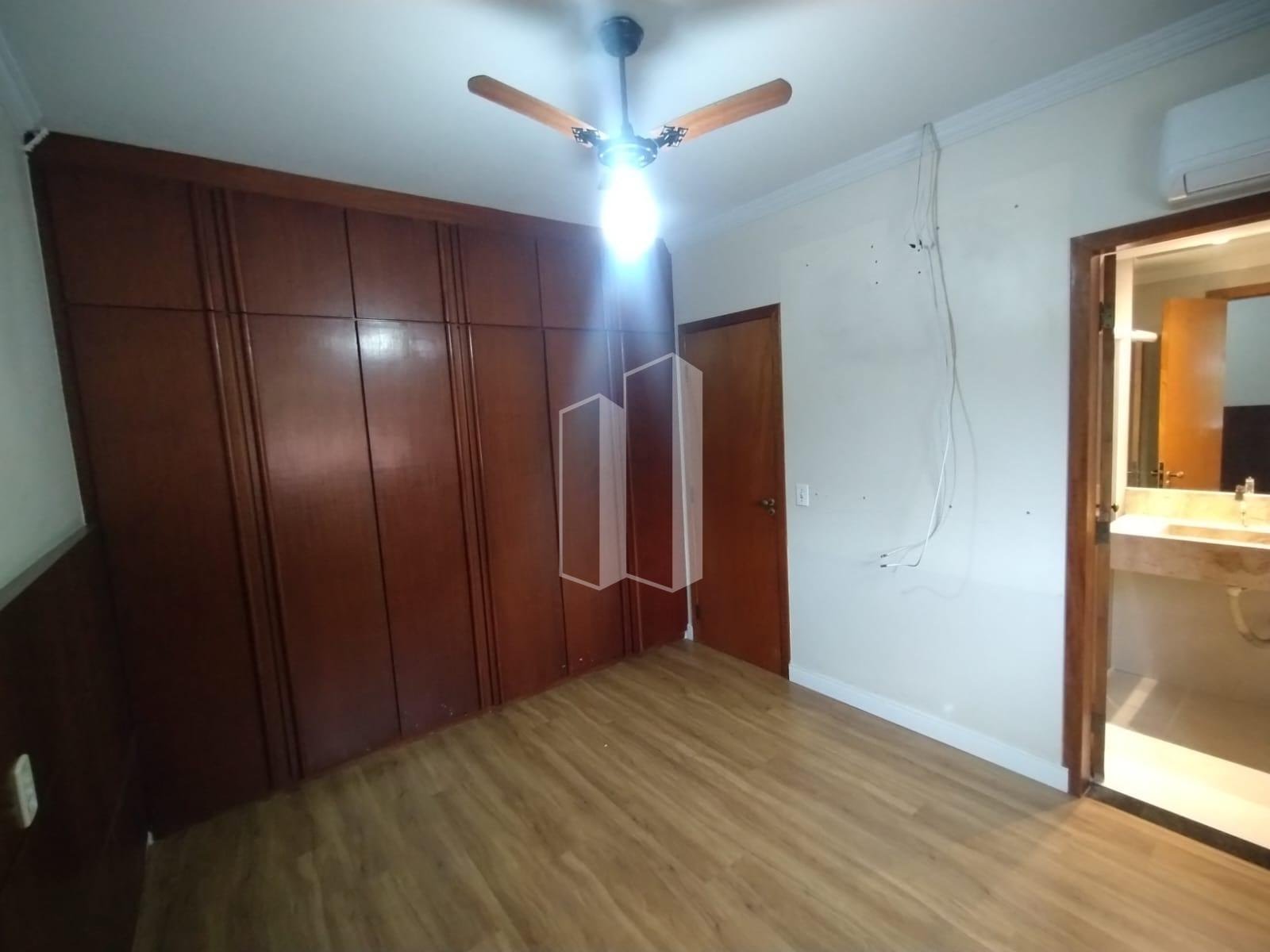 Casa para alugar com 4 quartos, 1 suíte, 2 vagas e 200m² no Parque Anhanguera, Goiânia (GO) — foto 26 de 30