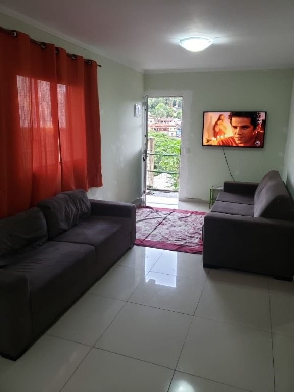 Casa à venda com 4 quartos, 1 suíte e 230m² no Condomínio Country Club, Arujá (SP) — foto 5 de 18