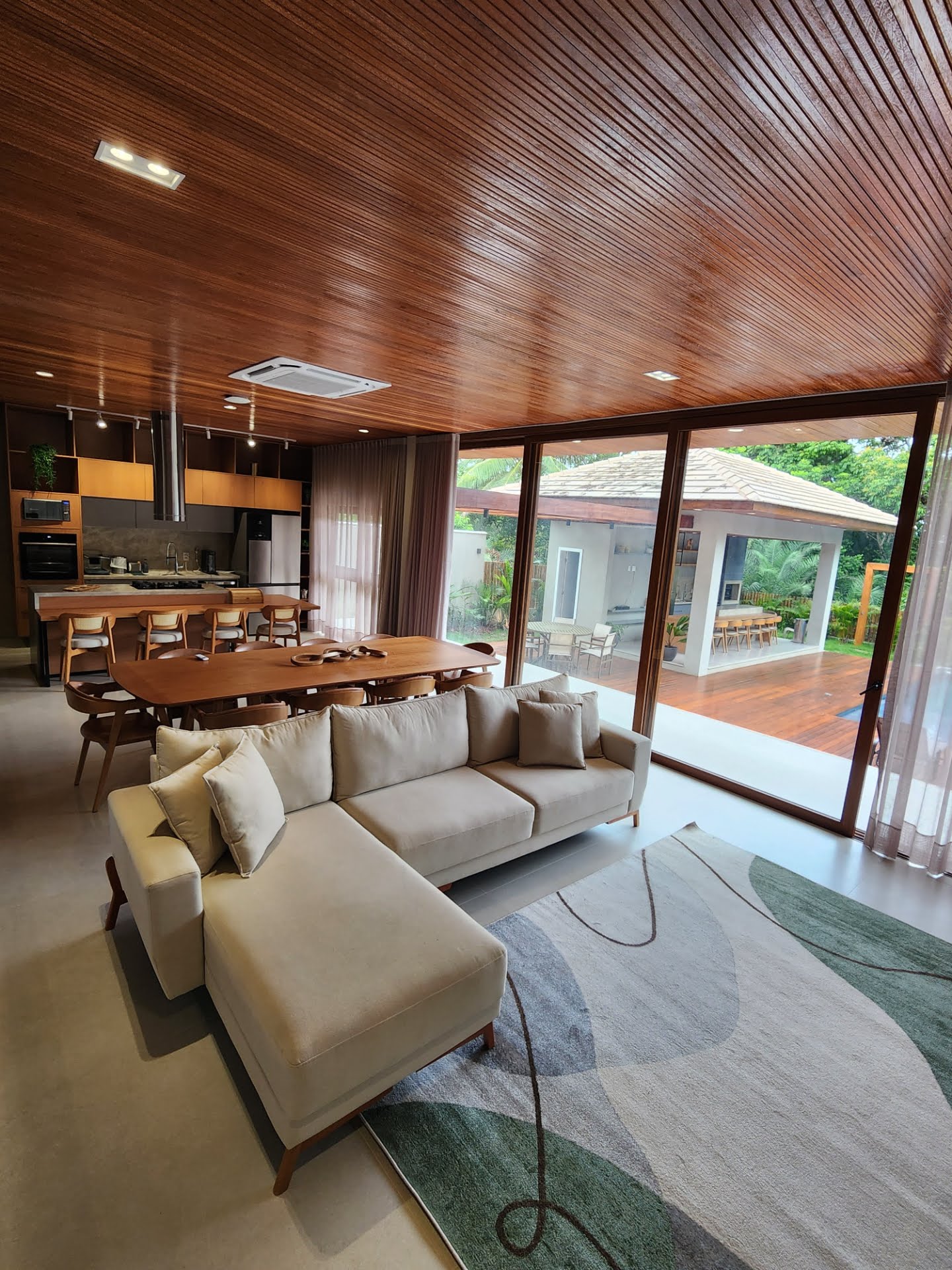 Casa à venda com 6 quartos, 6 suítes, 4 vagas e 400m² no Centro, Mata de São João (BA) — foto 4 de 30