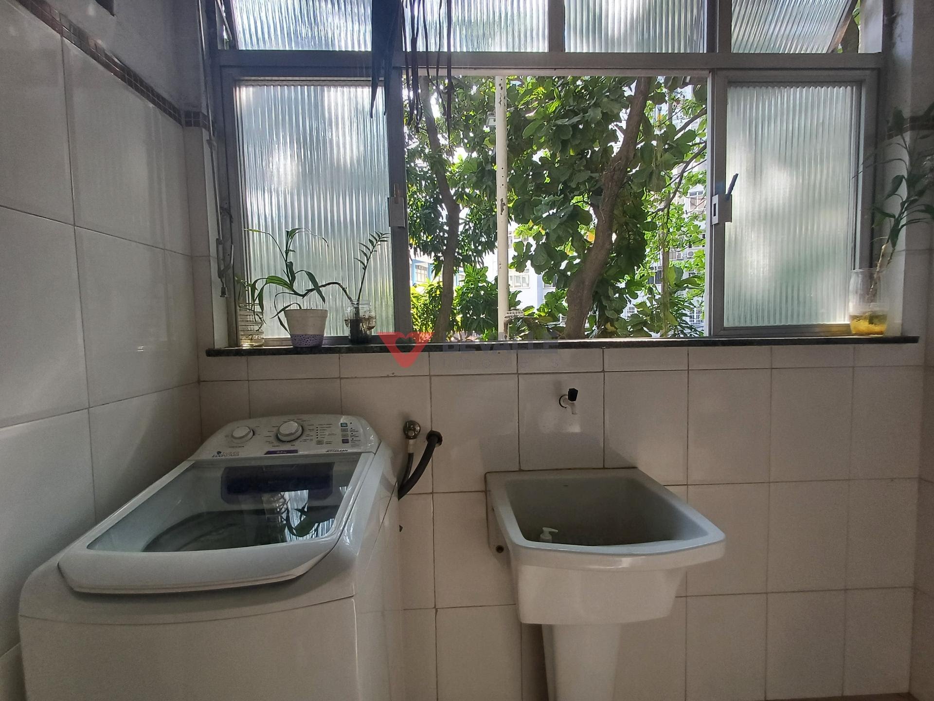 Apartamento à venda com 2 quartos, 2 banheiros e 84m² no Humaitá, Rio de Janeiro (RJ) — foto 20 de 23