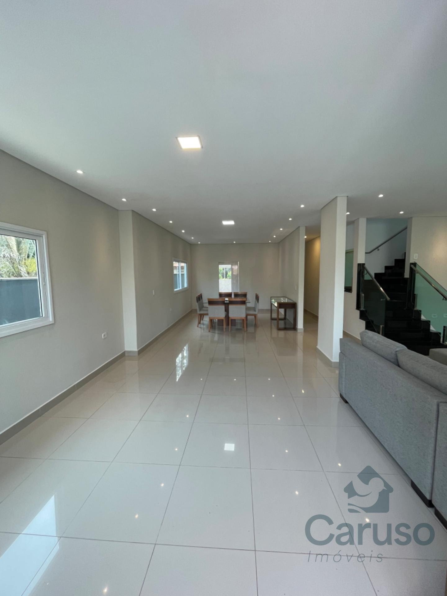 Casa à venda com 4 quartos, 4 suítes, 6 vagas e 407m² no Condomínio Country Club, Arujá (SP) — foto 6 de 30