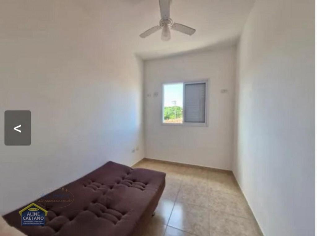 Casa à venda com 3 quartos, 1 suíte, 1 vaga e 70m² no Maracanã, Praia Grande (SP) — foto 10 de 18