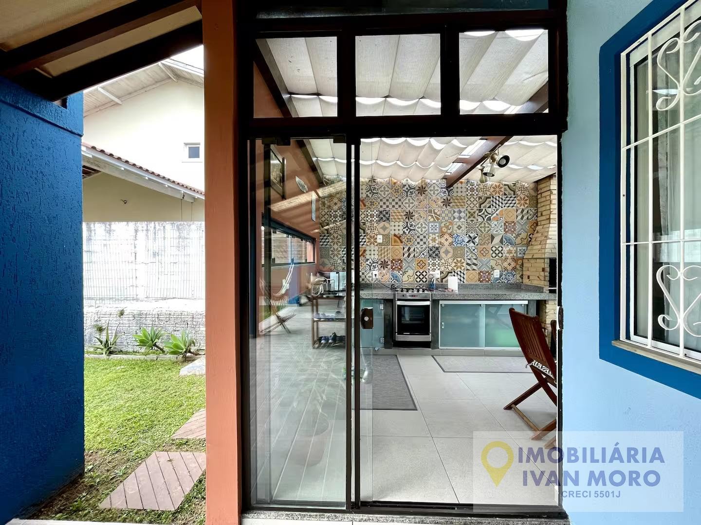 Casa à venda com 3 quartos, 1 suíte, 2 vagas e 160m² no Daniela, Florianópolis (SC) — foto 11 de 30