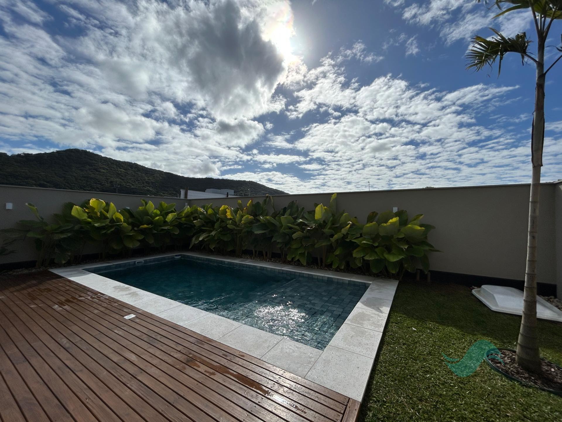 Casa à venda com 3 suítes, 2 vagas e 270m² no Lagoa da Conceição, Florianópolis (SC) — foto 7 de 27