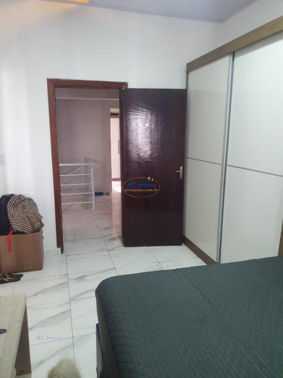 Casa à venda com 3 quartos, 1 banheiro, 3 vagas e 98m² no Cidade Ocian, Praia Grande (SP) — foto 17 de 28
