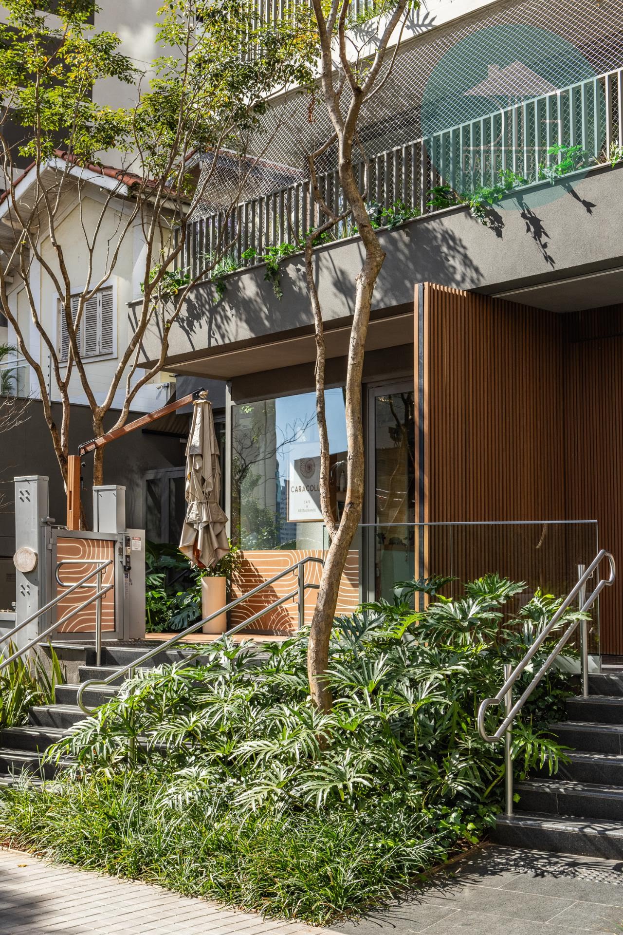 Apartamento à venda com 2 quartos, 2 suítes, 2 vagas e 303m² no Vila Nova Conceição, São Paulo (SP) — foto 4 de 21