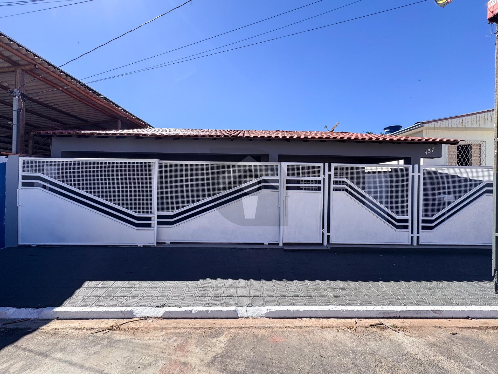 Casa, 3 quartos, 190 m² - Foto 1