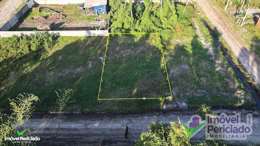 Terreno à venda em Pontal do Norte, Itapoá por R$135 mil