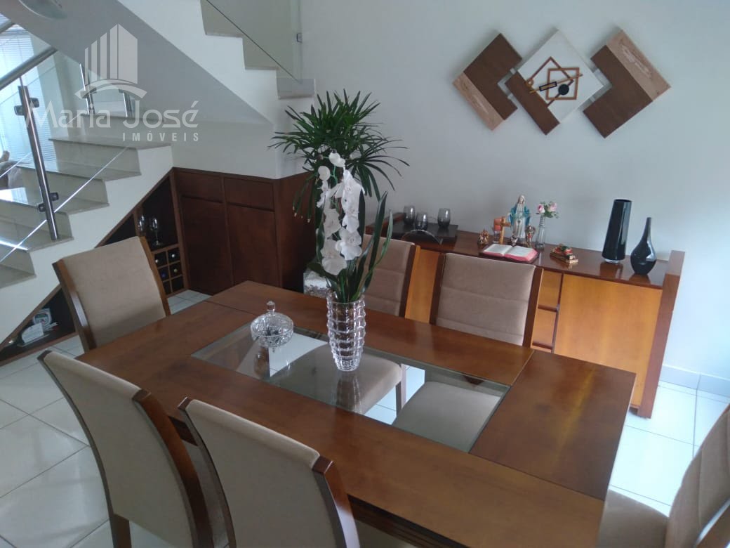 Casa à venda com 3 quartos, 1 suíte, 2 vagas e 227m² no Iporanga, Sete Lagoas (MG) — foto 21 de 30