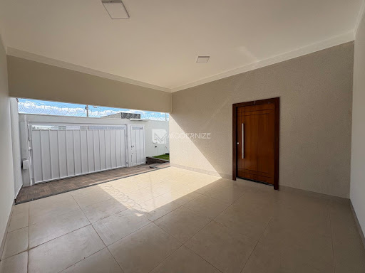 Casa em Loteamento Jardins Florença  -  Catalão