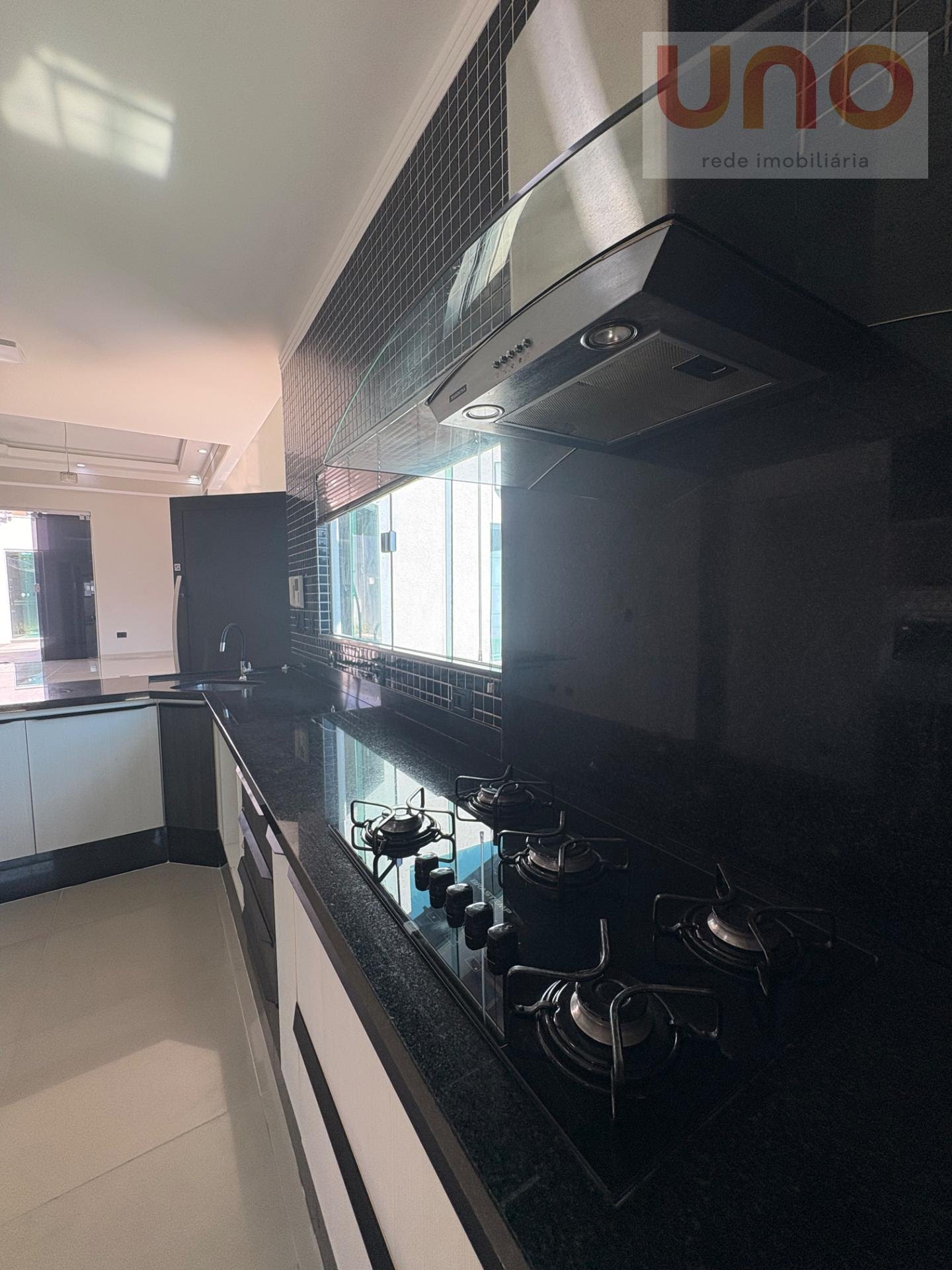 Casa à venda com 3 quartos, 1 suíte, 4 vagas e 155m² no Vila Ipiranga, Campo Grande (MS) — foto 11 de 30