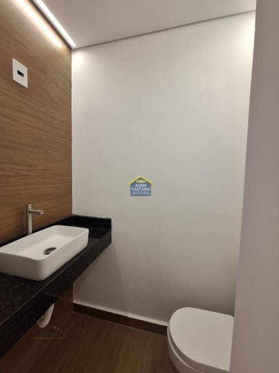 Casa à venda com 2 quartos, 2 suítes, 2 vagas e 140m² no Vila Tupi, Praia Grande (SP) — foto 13 de 18