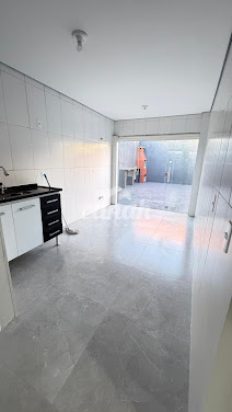 Casa à Venda no Cristo Redentor, Ribeirão Preto: 2 Quartos, 64m²
